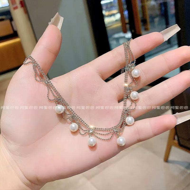 pearl clavicle chain