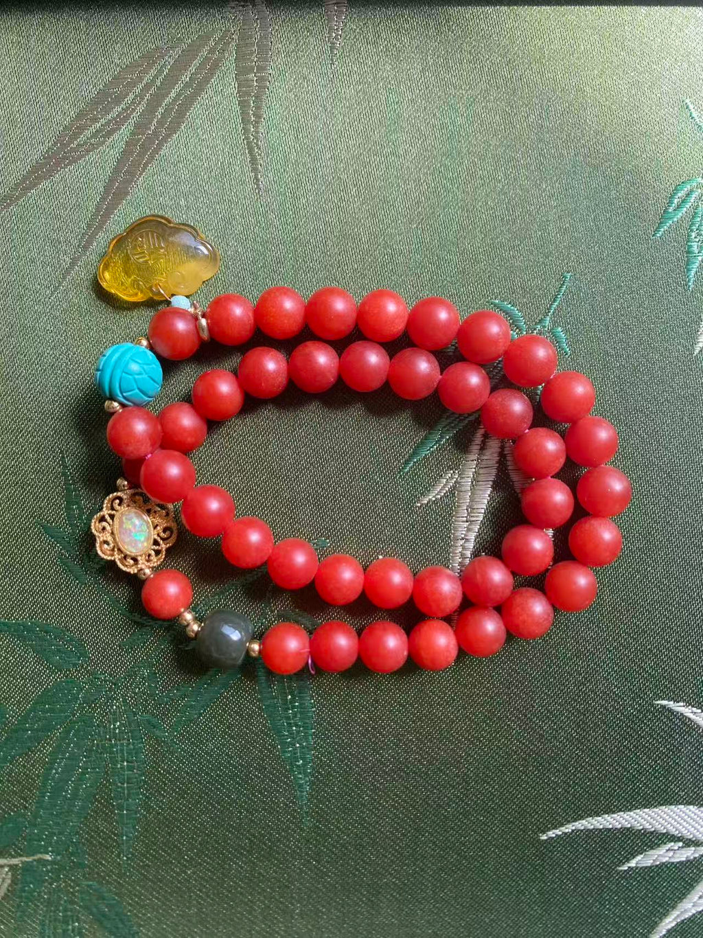 glass bracelet(南红手串）
