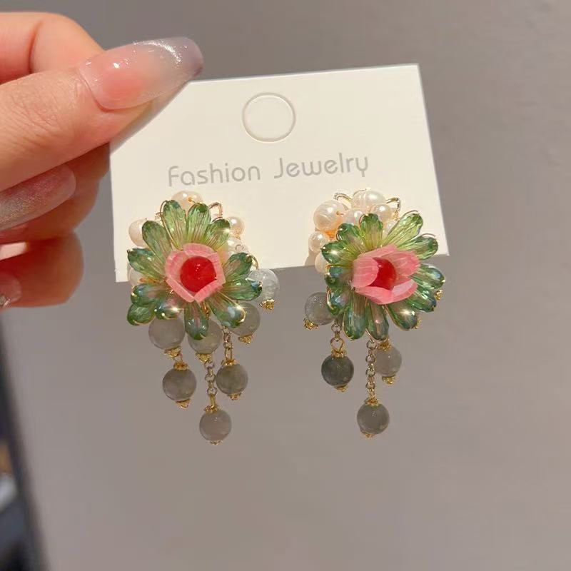 2024 New Vintage Floral Long Tassel Earrings, Face-Slimming Elegant Dangles